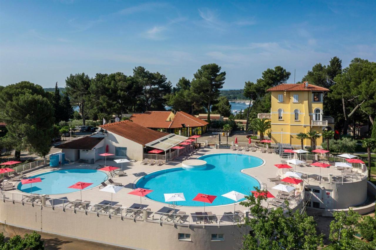 Apartments Bellevue Plava Laguna Porec Exterior photo