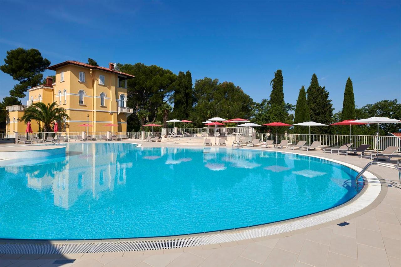 Apartments Bellevue Plava Laguna Porec Exterior photo