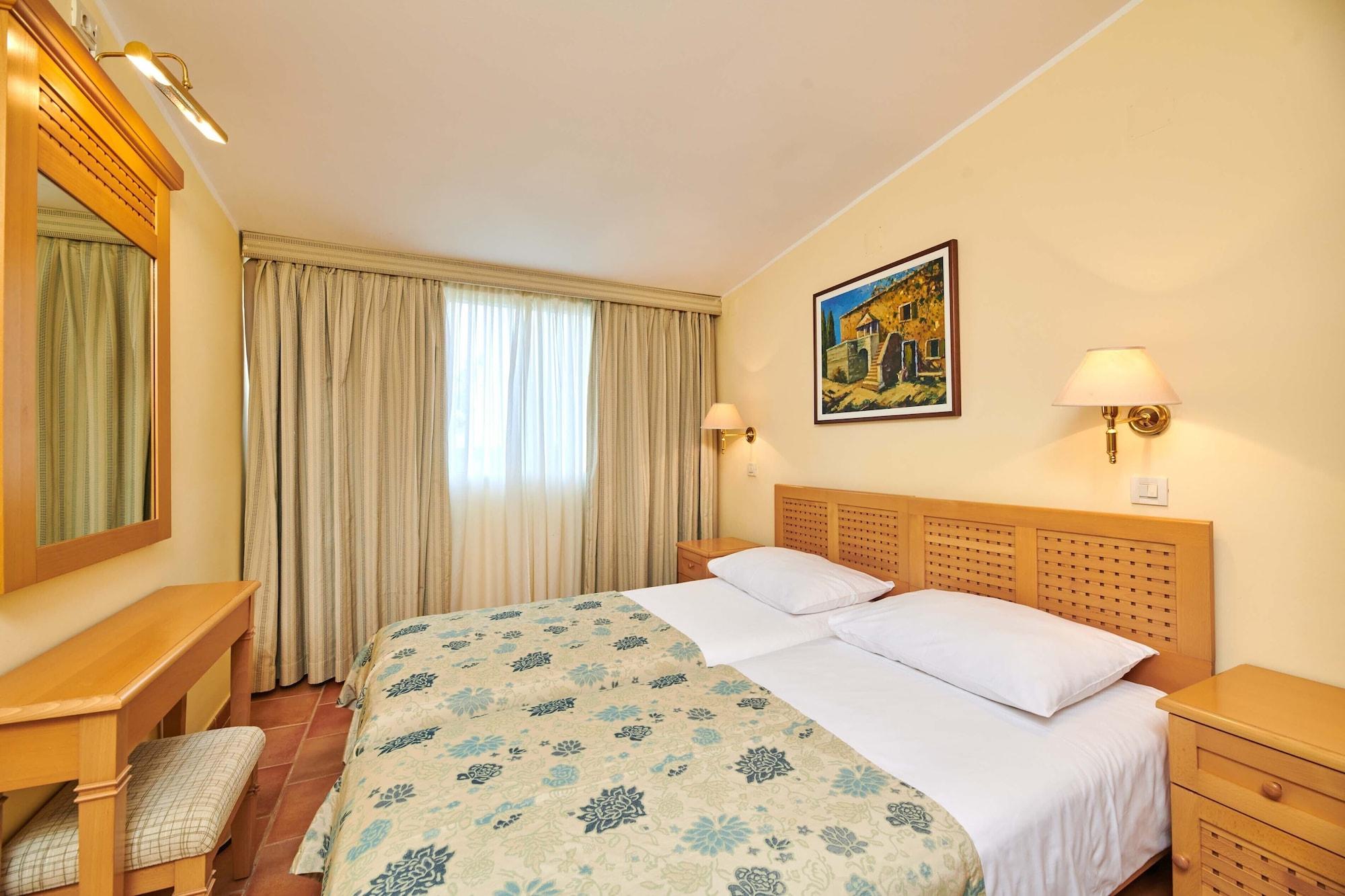 Apartments Bellevue Plava Laguna Porec Exterior photo