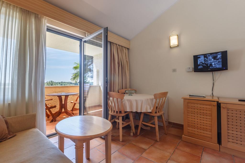 Apartments Bellevue Plava Laguna Porec Exterior photo