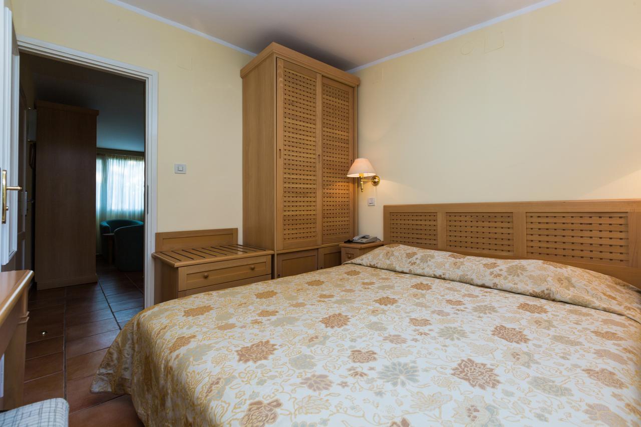 Apartments Bellevue Plava Laguna Porec Exterior photo